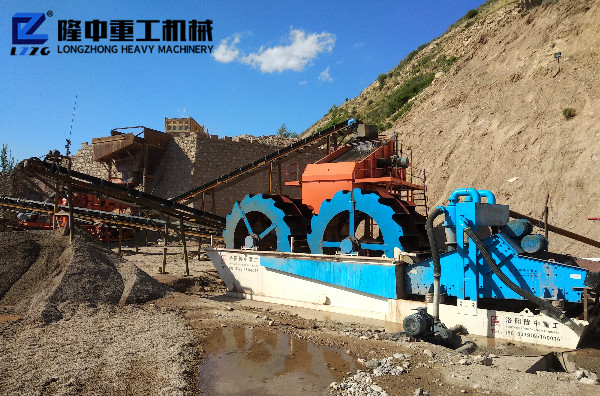 輪斗洗砂機如何除銹？隆中有小妙招！